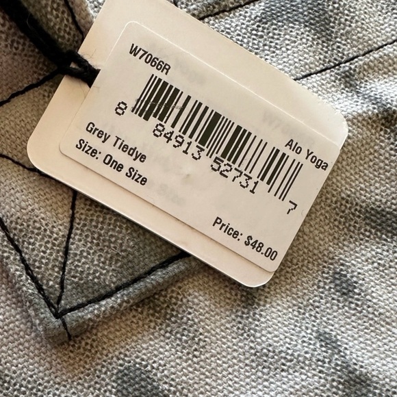 ALO YOGA Grey Tie-Dye Tote - Picture 9 of 9